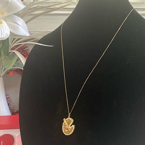14kt Yellow Gold 7 Gem Painters Palette Necklace